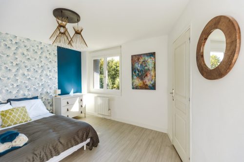 Chambre vue cour intérieure